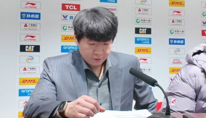 亚博体育-胜广厦发布会！邱彪直指抢上半场，不满对布朗防守，点赞3将发挥